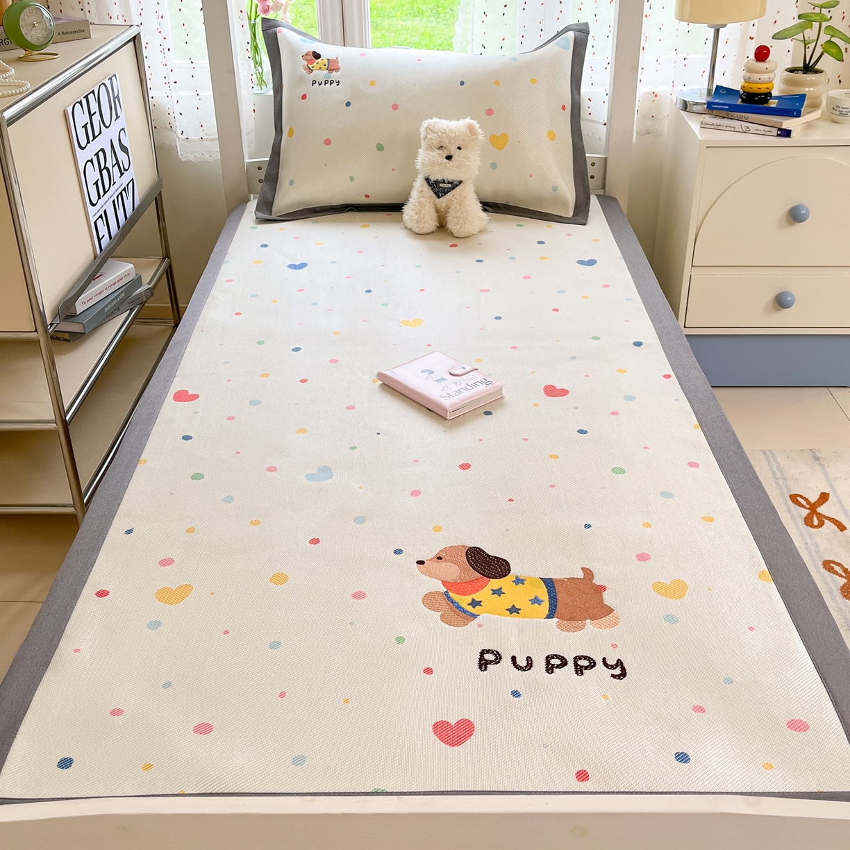 91家纺网 家纺一手货源 找家纺 雅居纺家纺 2026新款A类加厚三明治底绣花冰藤席学生宿舍床床单款凉席席子 星星腊肠狗