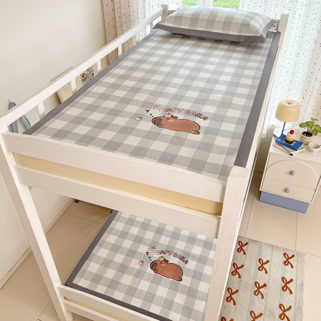 91家纺网 家纺一手货源 找家纺 雅居纺家纺 2026新款A类加厚三明治底绣花冰藤席学生宿舍床床单款凉席席子 幸运巴拉