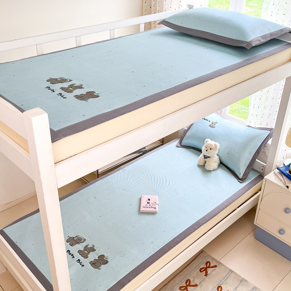 91家纺网 家纺一手货源 找家纺 雅居纺家纺 2026新款A类加厚三明治底绣花冰藤席学生宿舍床床单款凉席席子 小象家族