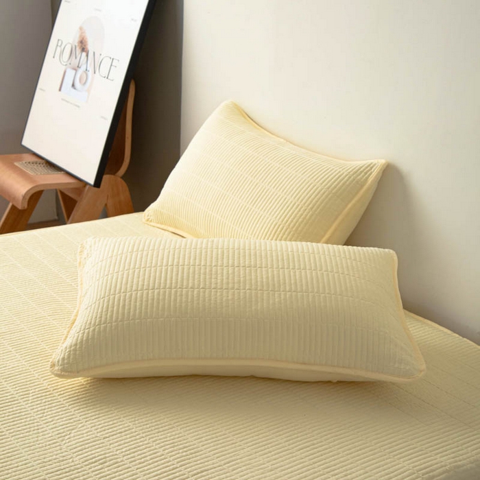 91家纺网 家纺一手货源 找家纺 宇淳国际 2026新款美人条A类水洗棉夹棉床笠三件套 奶黄