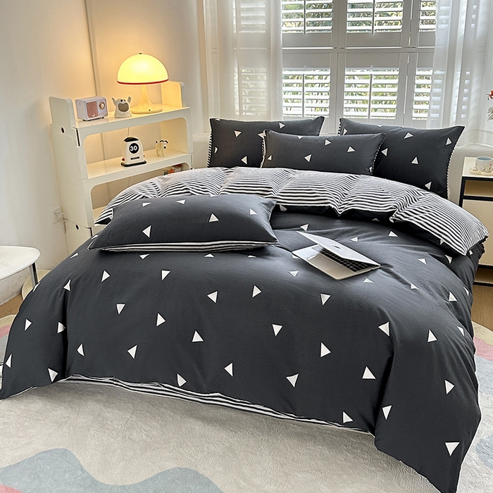 91家纺网 家纺一手货源 找家纺 宇彬家纺 2026直播新款13070全棉纯棉印花单双人被套喷气小清新简约热款学生被罩 爱巢