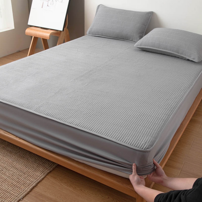 91家纺网 家纺一手货源 找家纺 宇淳国际 2026新款美人条A类水洗棉夹棉床笠三件套 浅灰