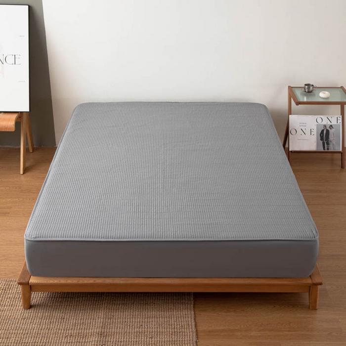 91家纺网 家纺一手货源 找家纺 宇淳国际 2026新款美人条A类水洗棉夹棉床笠三件套 浅灰