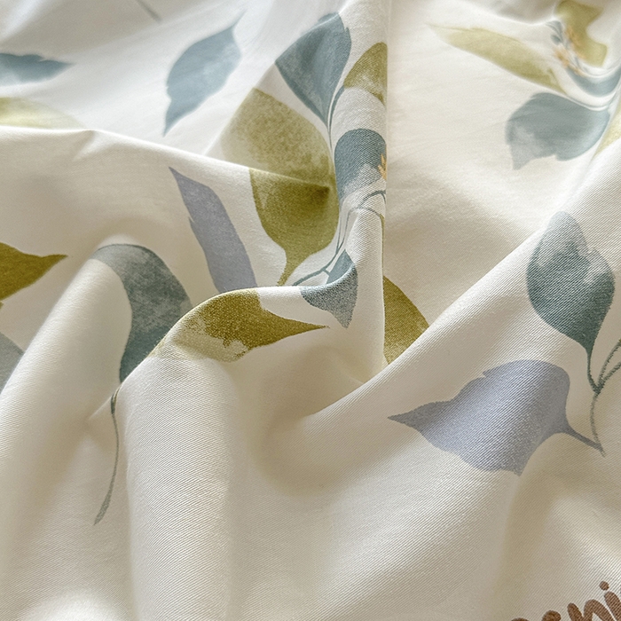 91家纺网 家纺一手货源 找家纺 宇彬家纺 2026直播新款13070全棉纯棉印花单双人被套喷气小清新简约热款学生被罩 秘境(新)