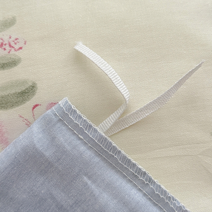 91家纺网 家纺一手货源 找家纺 宇彬家纺 2026直播新款13070全棉纯棉印花单双人被套喷气小清新简约热款学生被罩 春湔