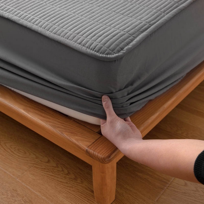 91家纺网 家纺一手货源 找家纺 宇淳国际 2026新款美人条A类水洗棉夹棉床笠三件套 深灰