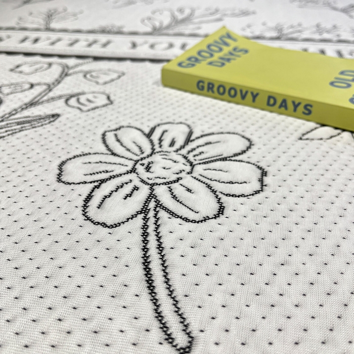 91家纺网 家纺一手货源 找家纺 雅居纺家纺 2026新款A类加厚三明治底提花小清新凉感席床单款凉席席子 复古花园