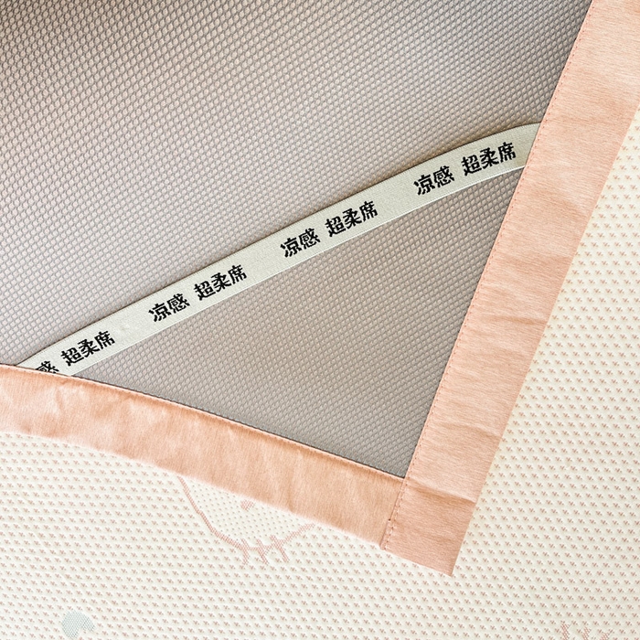 91家纺网 家纺一手货源 找家纺 雅居纺家纺 2026新款A类加厚三明治底提花小清新凉感席床单款凉席席子 蝴蝶结猫咪