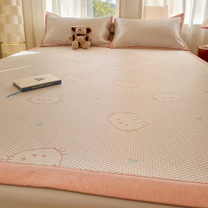 91家纺网 家纺一手货源 找家纺 雅居纺家纺 2026新款A类加厚三明治底提花小清新凉感席床单款凉席席子 蝴蝶结猫咪