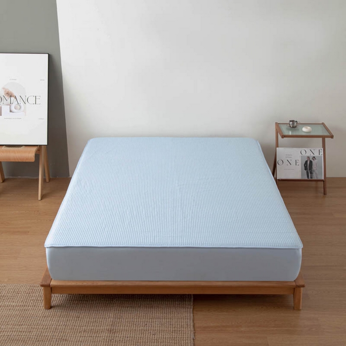 91家纺网 家纺一手货源 找家纺 宇淳国际 2026新款美人条A类水洗棉夹棉床笠三件套 天蓝