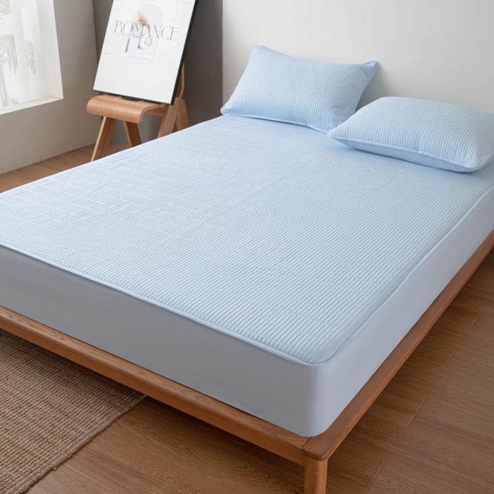 91家纺网 家纺一手货源 找家纺 宇淳国际 2026新款美人条A类水洗棉夹棉床笠三件套 天蓝