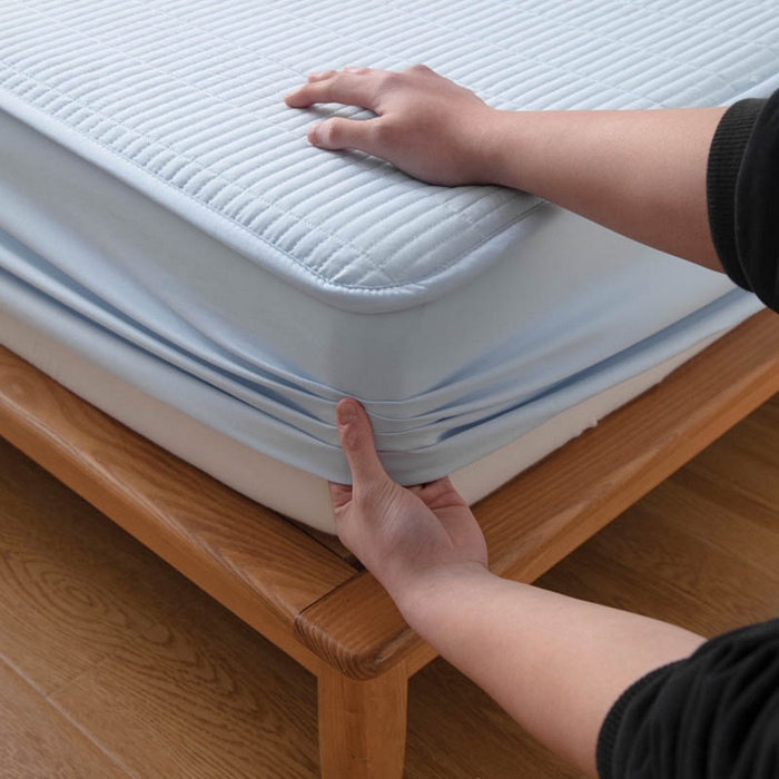 91家纺网 家纺一手货源 找家纺 宇淳国际 2026新款美人条A类水洗棉夹棉床笠三件套 天蓝