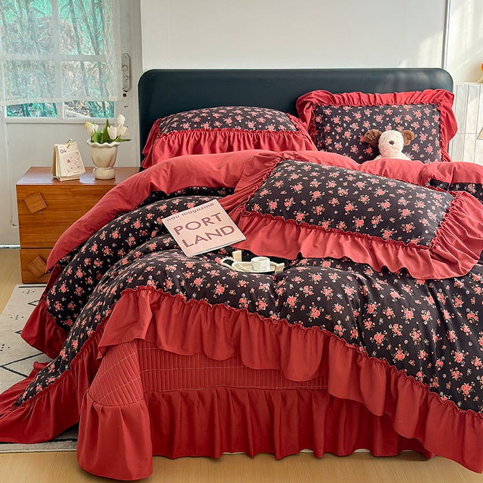 91家纺网 家纺一手货源 找家纺 锦格家纺 2026春夏新款古法水洗棉花边床盖款四件套 花知晓