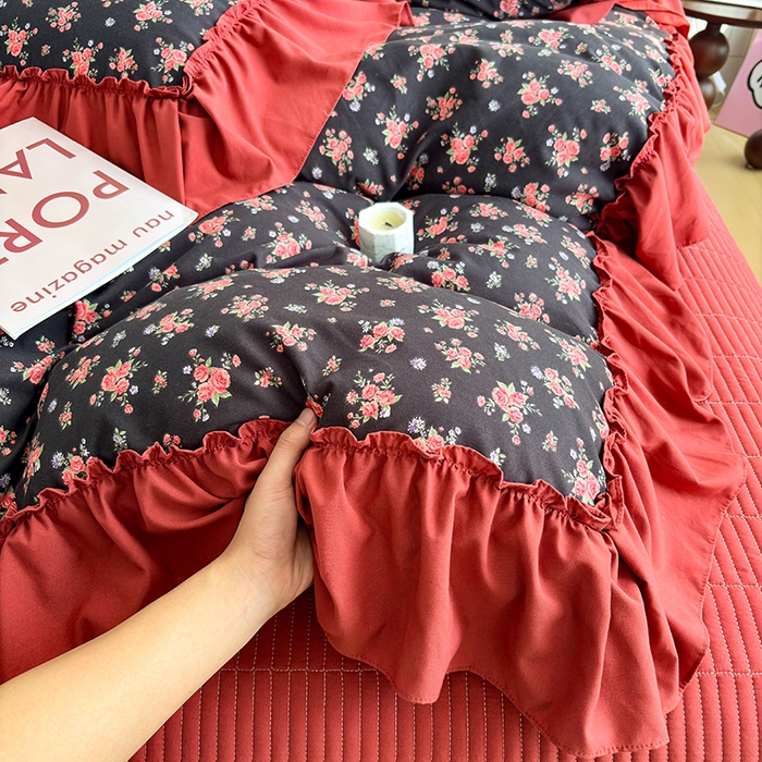 91家纺网 家纺一手货源 找家纺 锦格家纺 2026春夏新款古法水洗棉花边床盖款四件套 花知晓