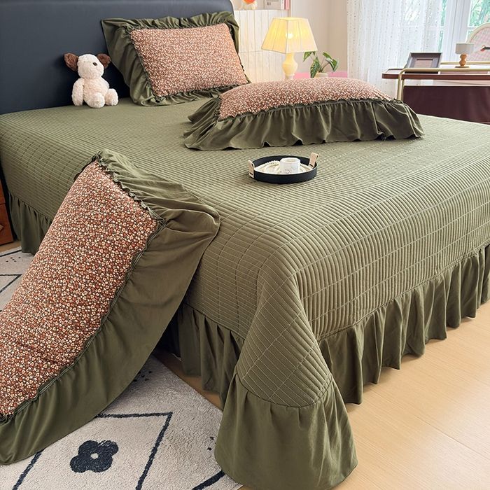 91家纺网 家纺一手货源 找家纺 锦格家纺 2026春夏新款古法水洗棉花边床盖款四件套 艾米娜-绿