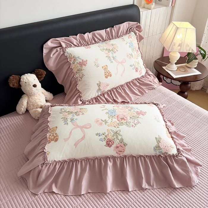 91家纺网 家纺一手货源 找家纺 锦格家纺 2026春夏新款古法水洗棉花边床盖款四件套 花慕里