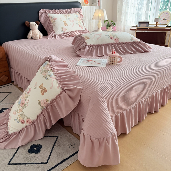 91家纺网 家纺一手货源 找家纺 锦格家纺 2026春夏新款古法水洗棉花边床盖款四件套 花慕里