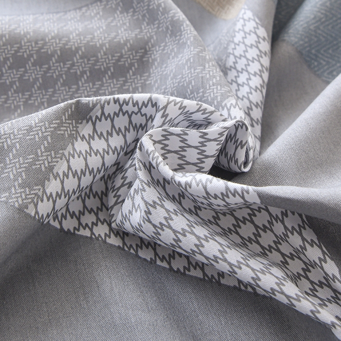 91家纺网 家纺一手货源 找家纺 宇彬家纺 2026直播新款13070全棉纯棉印花单双人被套喷气小清新简约热款学生被罩 多彩三角