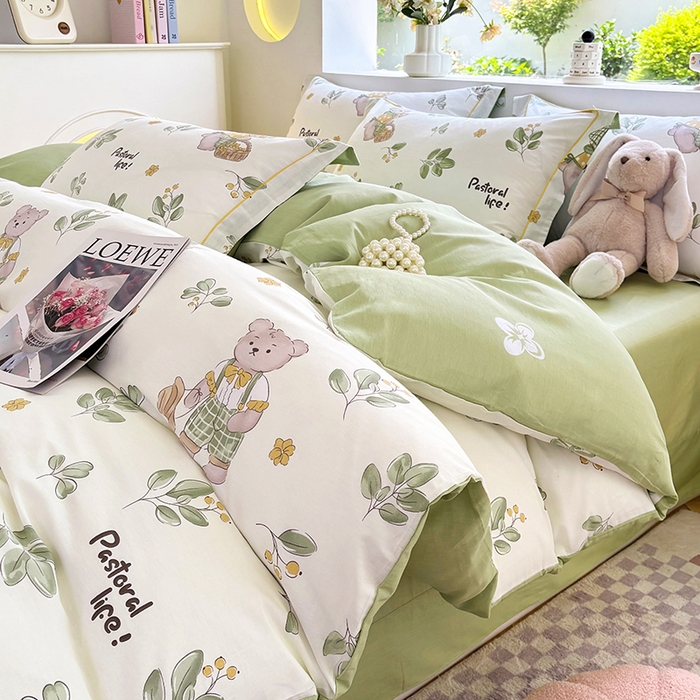 91家纺网 家纺一手货源 找家纺 宇彬家纺 2026直播新款13070全棉纯棉印花单双人被套喷气小清新简约热款学生被罩 米粒熊