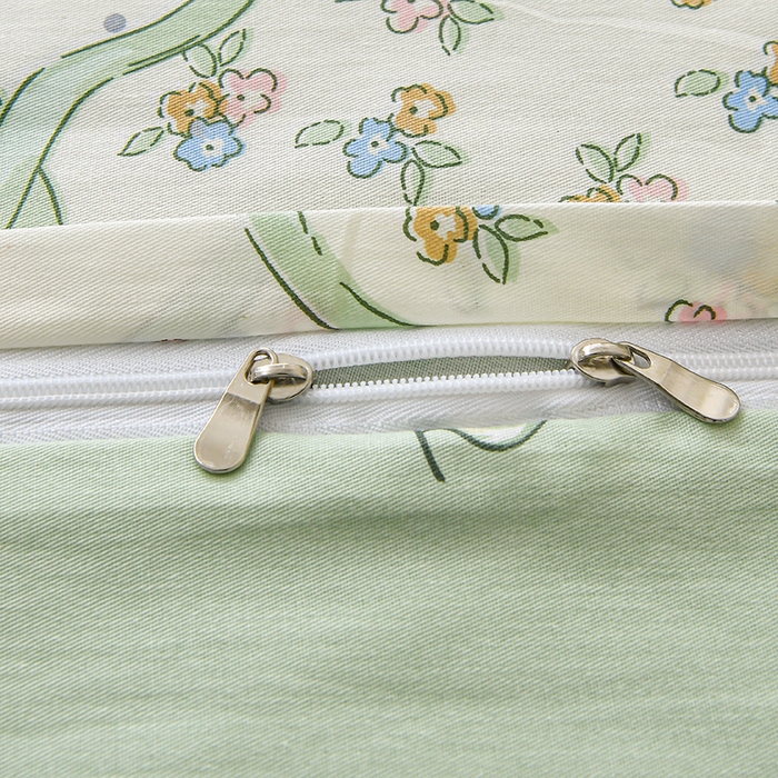 91家纺网 家纺一手货源 找家纺 宇彬家纺 2026直播新款13070全棉纯棉印花单双人被套喷气小清新简约热款学生被罩 初春晚风