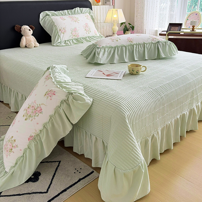 91家纺网 家纺一手货源 找家纺 锦格家纺 2026春夏新款古法水洗棉花边床盖款四件套 清花若雨