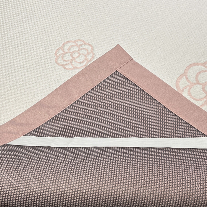 91家纺网 家纺一手货源 找家纺 雅居纺家纺 2026新款A类加厚三明治底提花小清新凉感席床单款凉席席子 山茶花