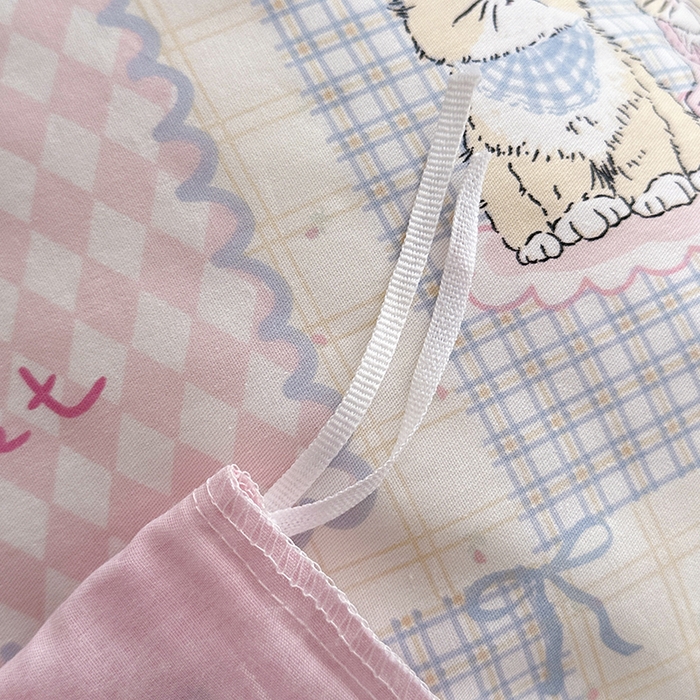 91家纺网 家纺一手货源 找家纺 宇彬家纺 2026直播新款13070全棉纯棉印花单双人被套喷气小清新简约热款学生被罩 哈基咪