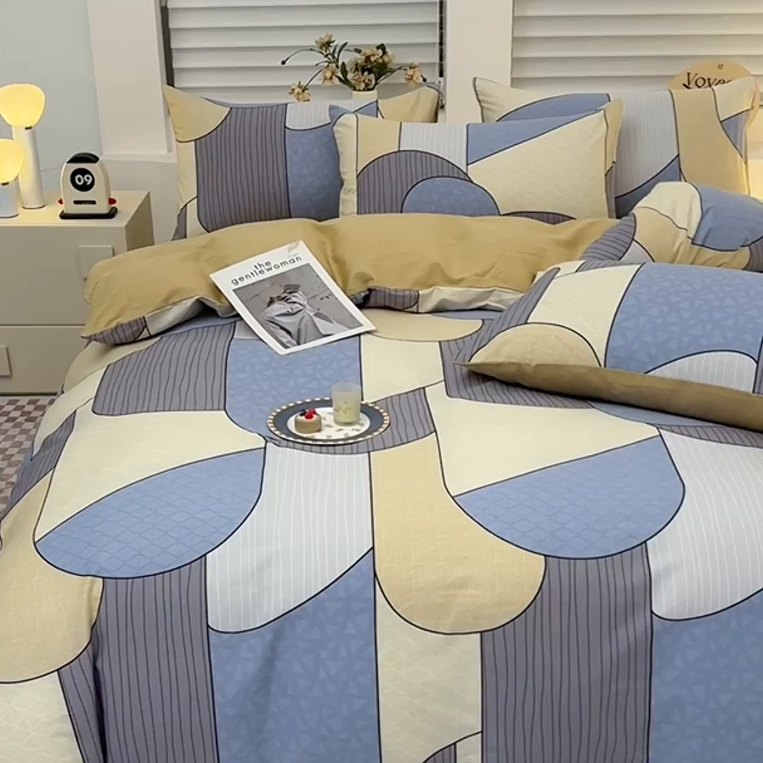 91家纺网 家纺一手货源 找家纺 宇彬家纺 2026直播新款13070全棉纯棉印花单双人被套喷气小清新简约热款学生被罩 律动时刻