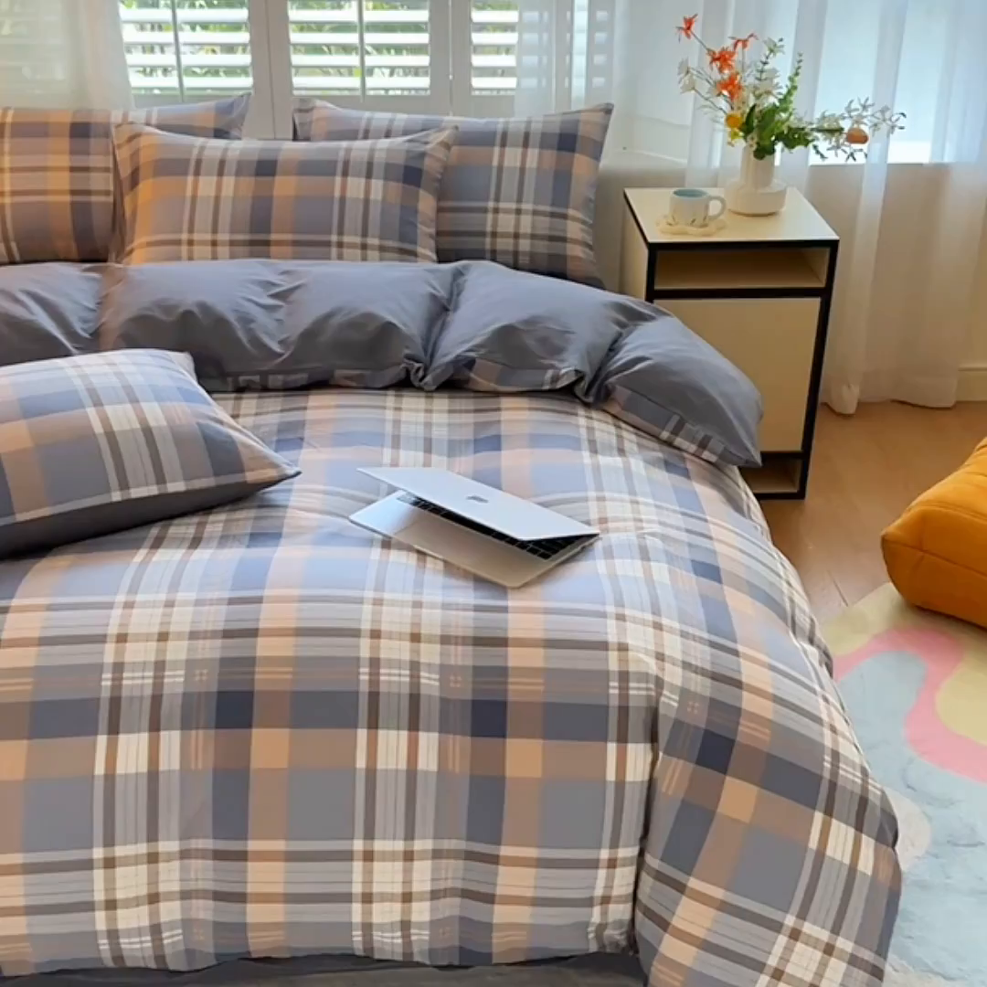 91家纺网 家纺一手货源 找家纺 宇彬家纺 2026直播新款13070全棉纯棉印花单双人被套喷气小清新简约热款学生被罩 诺卡