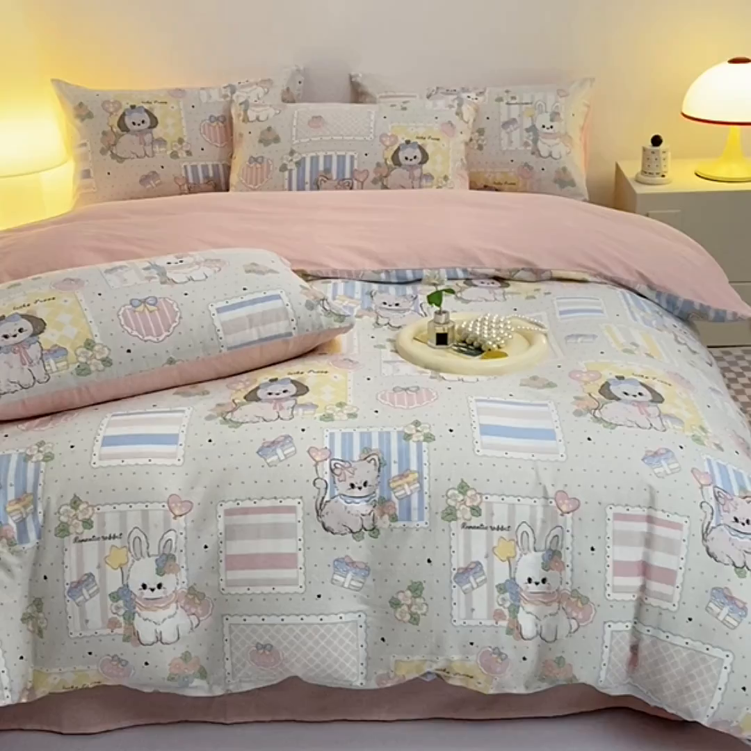 91家纺网 家纺一手货源 找家纺 宇彬家纺 2026直播新款13070全棉纯棉印花单双人被套喷气小清新简约热款学生被罩 如梦似幻