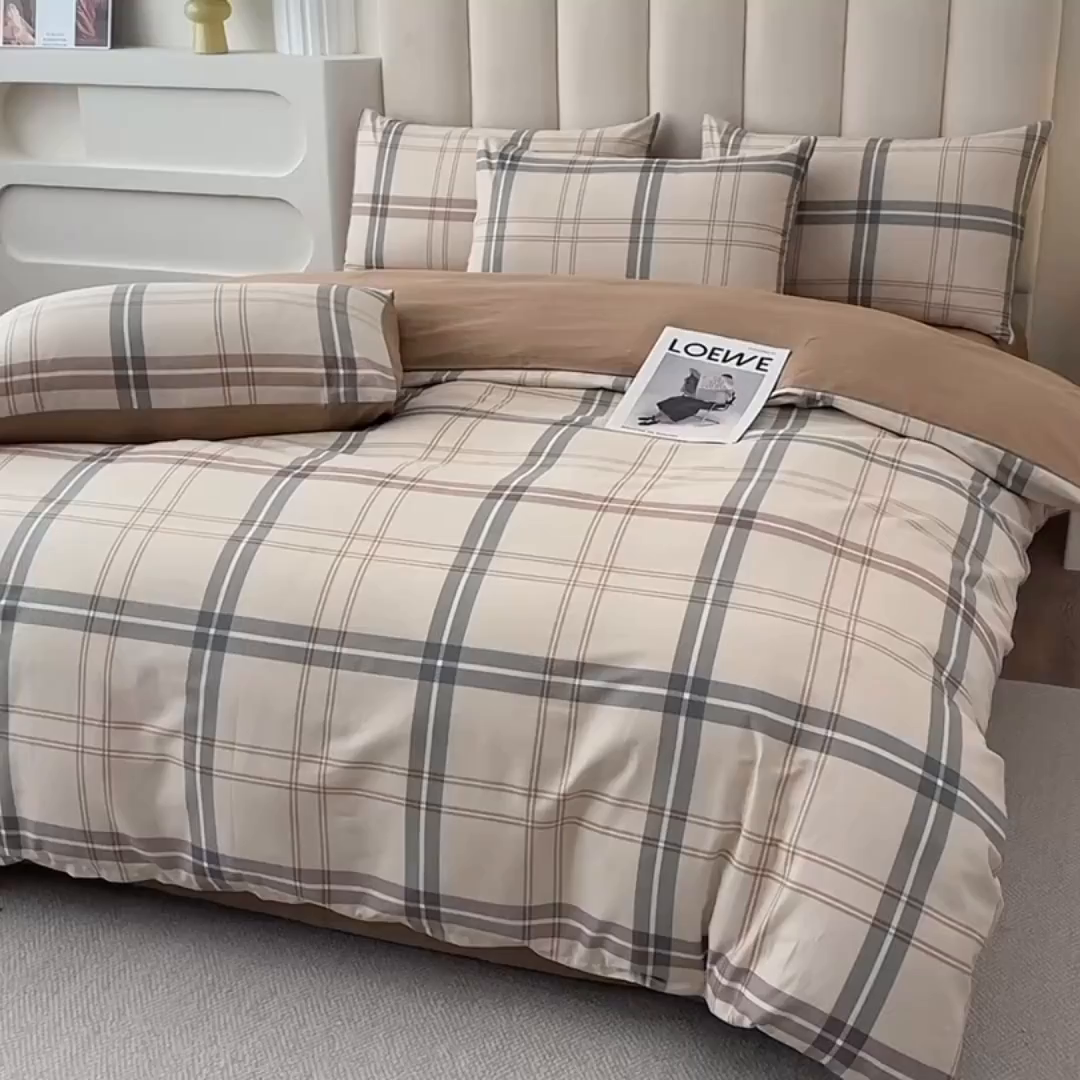 91家纺网 家纺一手货源 找家纺 宇彬家纺 2026直播新款13070全棉纯棉印花单双人被套喷气小清新简约热款学生被罩 锦安