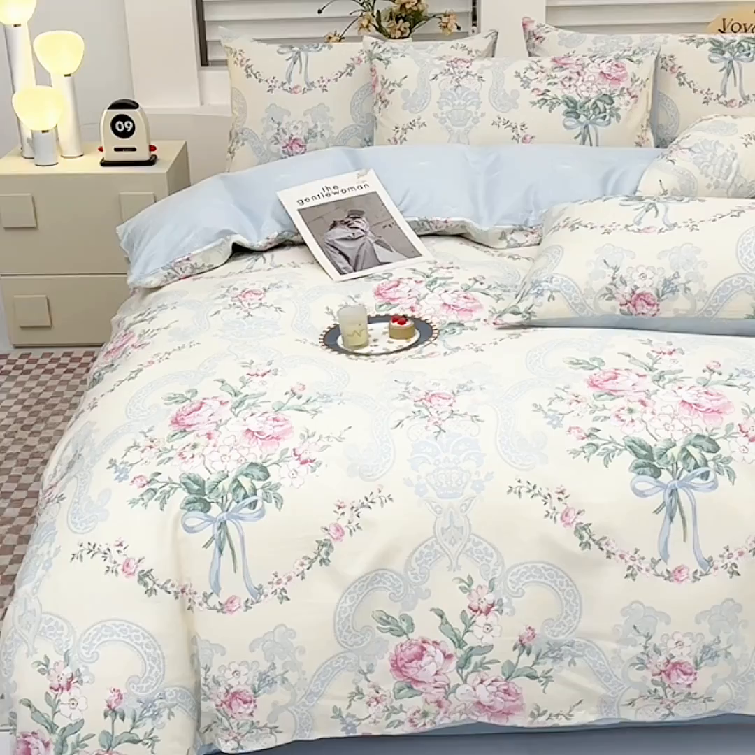 91家纺网 家纺一手货源 找家纺 宇彬家纺 2026直播新款13070全棉纯棉印花单双人被套喷气小清新简约热款学生被罩 琉璃如梦