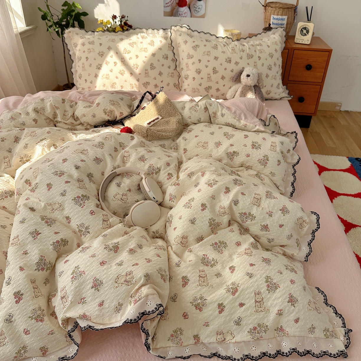 91家纺网 家纺一手货源 找家纺 顾里家纺 2026新款法式复古花边三层纱四件套（会员-2元） 春村小兔