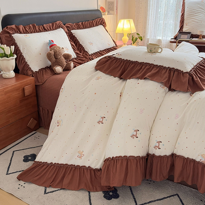 91家纺网 家纺一手货源 找家纺 锦格家纺 2026春夏新款古法水洗棉花边床盖款四件套 幸福加马