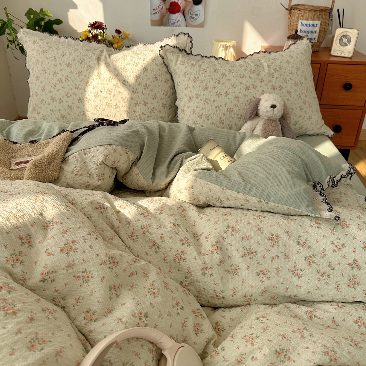 91家纺网 家纺一手货源 找家纺 顾里家纺 2026新款法式复古花边三层纱四件套（会员-2元） 岛屿春山