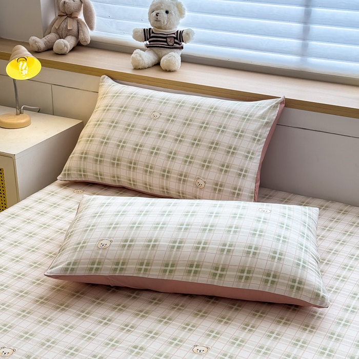 91家纺网 家纺一手货源 找家纺 爱多多家居 2026新款针织棉双层纱床笠 床笠三件套  床笠-格子熊