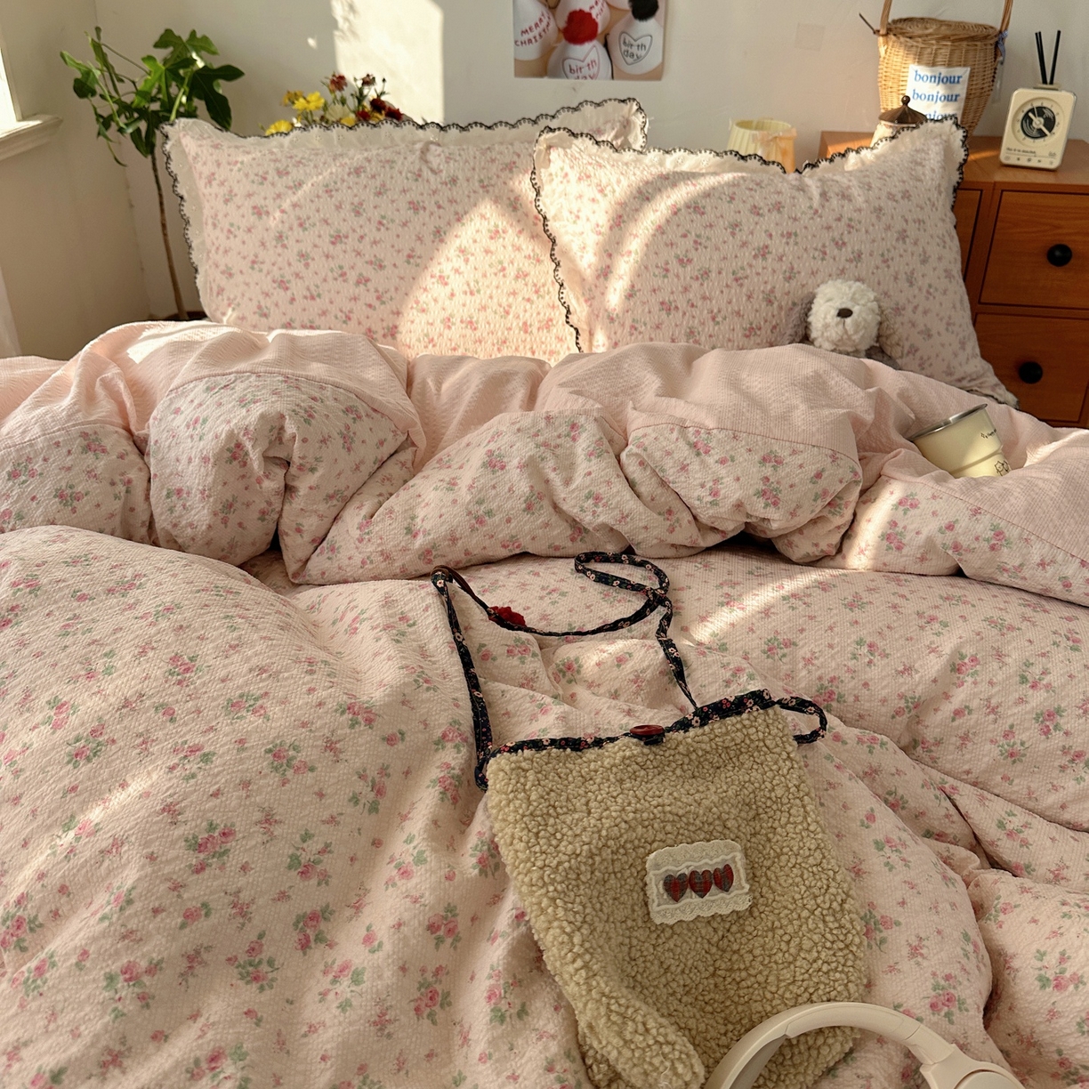 91家纺网 家纺一手货源 找家纺 顾里家纺 2026新款法式复古花边三层纱四件套（会员-2元） 告白手信