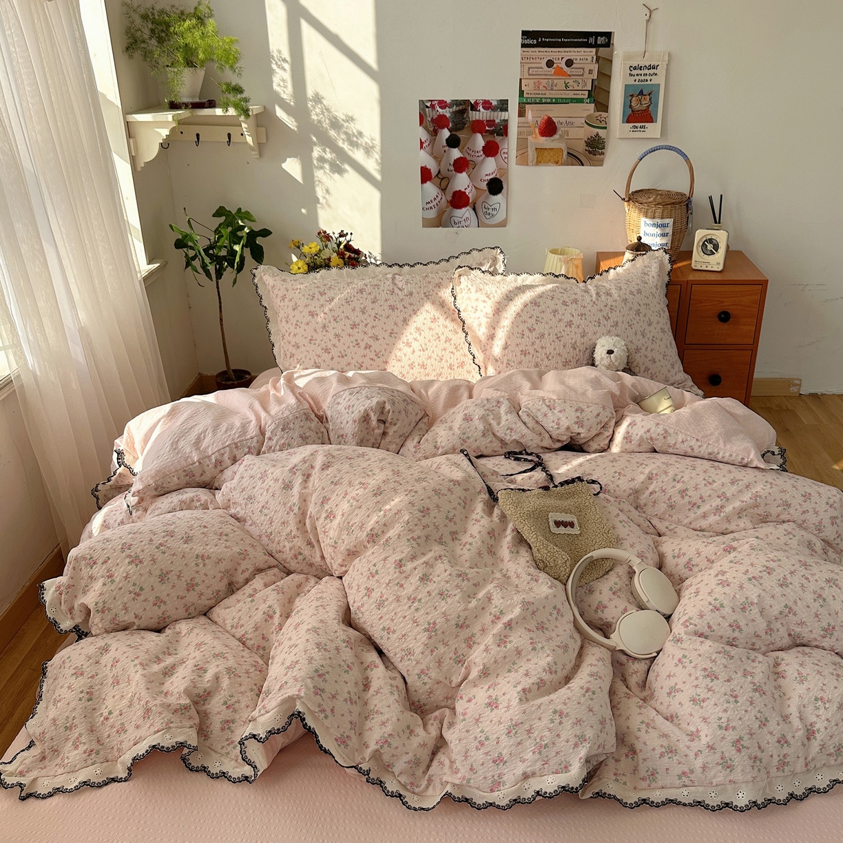 91家纺网 家纺一手货源 找家纺 顾里家纺 2026新款法式复古花边三层纱四件套（会员-2元） 告白手信