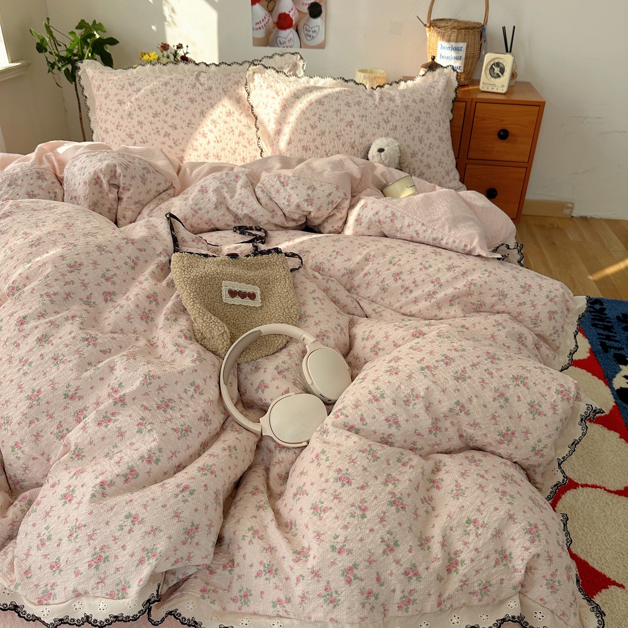 91家纺网 家纺一手货源 找家纺 顾里家纺 2026新款法式复古花边三层纱四件套（会员-2元） 告白手信