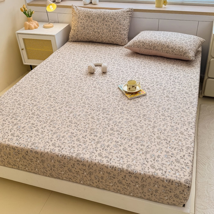 91家纺网 家纺一手货源 找家纺 爱多多家居 2026新款针织棉双层纱床笠 床笠三件套  床笠-花丛咖