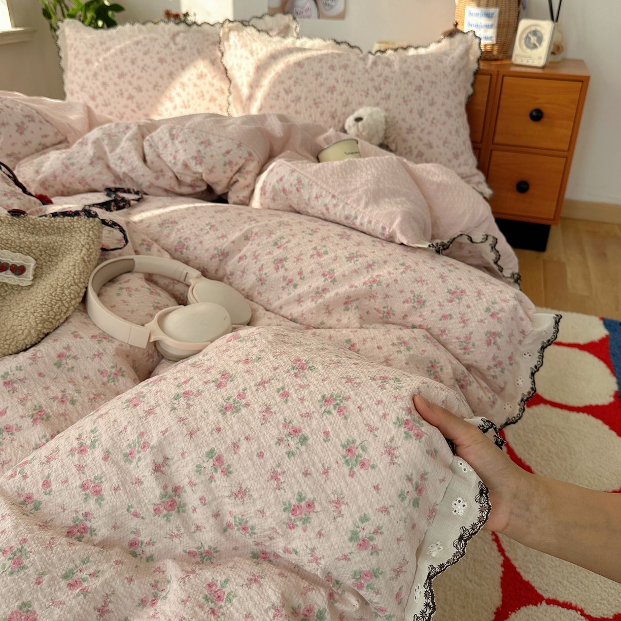 91家纺网 家纺一手货源 找家纺 顾里家纺 2026新款法式复古花边三层纱四件套（会员-2元） 告白手信