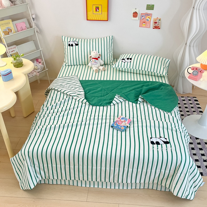 91家纺网 家纺一手货源 找家纺 雅居纺家纺 2026新款全棉绣花夏被夏凉被空调被可配同款老粗布四件套 夏被-萌仔熊猫