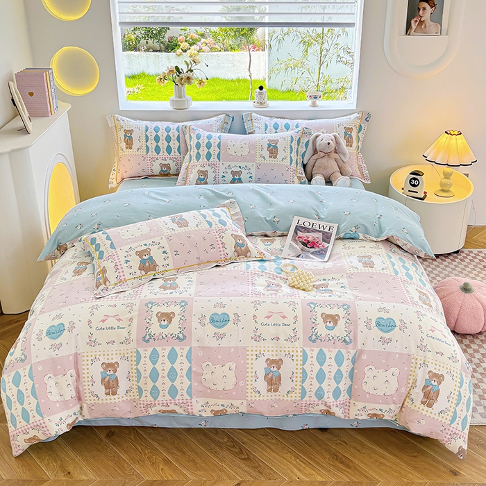 91家纺网 家纺一手货源 找家纺 宇彬家纺 2026直播新款13070全棉纯棉印花单双人被套喷气小清新简约热款学生被罩 春日游园