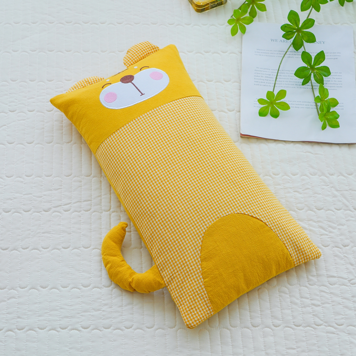 91家纺网 家纺一手货源 找家纺 （总）蔻眠 全棉贴布绣卡通荞麦枕头儿童学生护颈椎枕芯