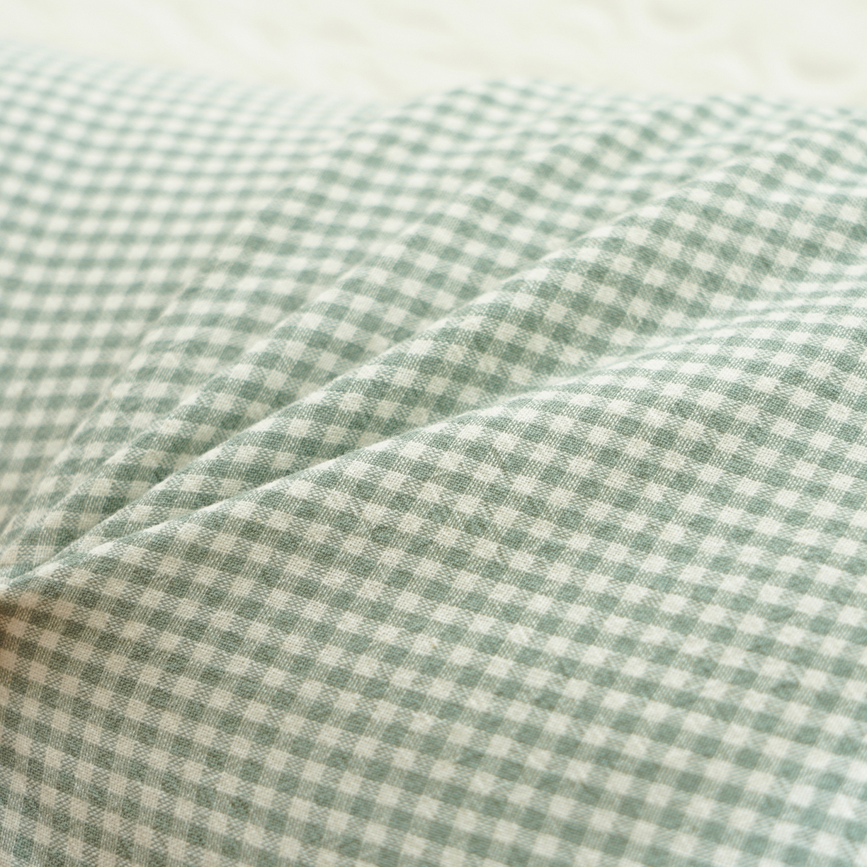 91家纺网 家纺一手货源 找家纺 蔻眠 全棉贴布绣卡通荞麦枕头儿童学生护颈椎枕芯 绿色-小猫