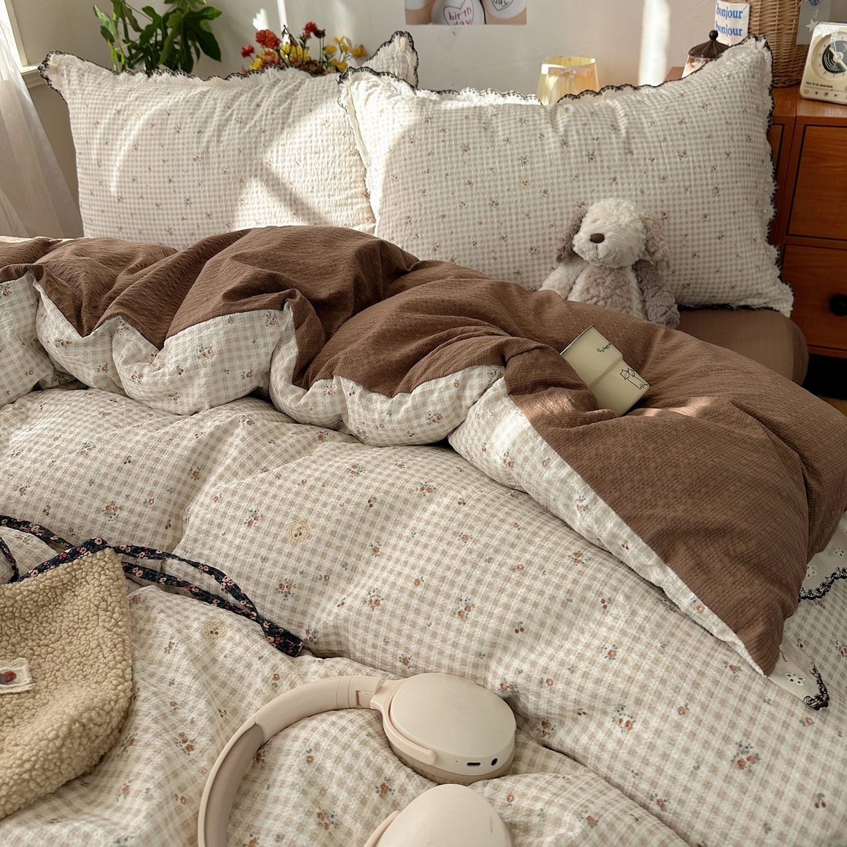 91家纺网 家纺一手货源 找家纺 顾里家纺 2026新款法式复古花边三层纱四件套（会员-2元） 格子樱桃