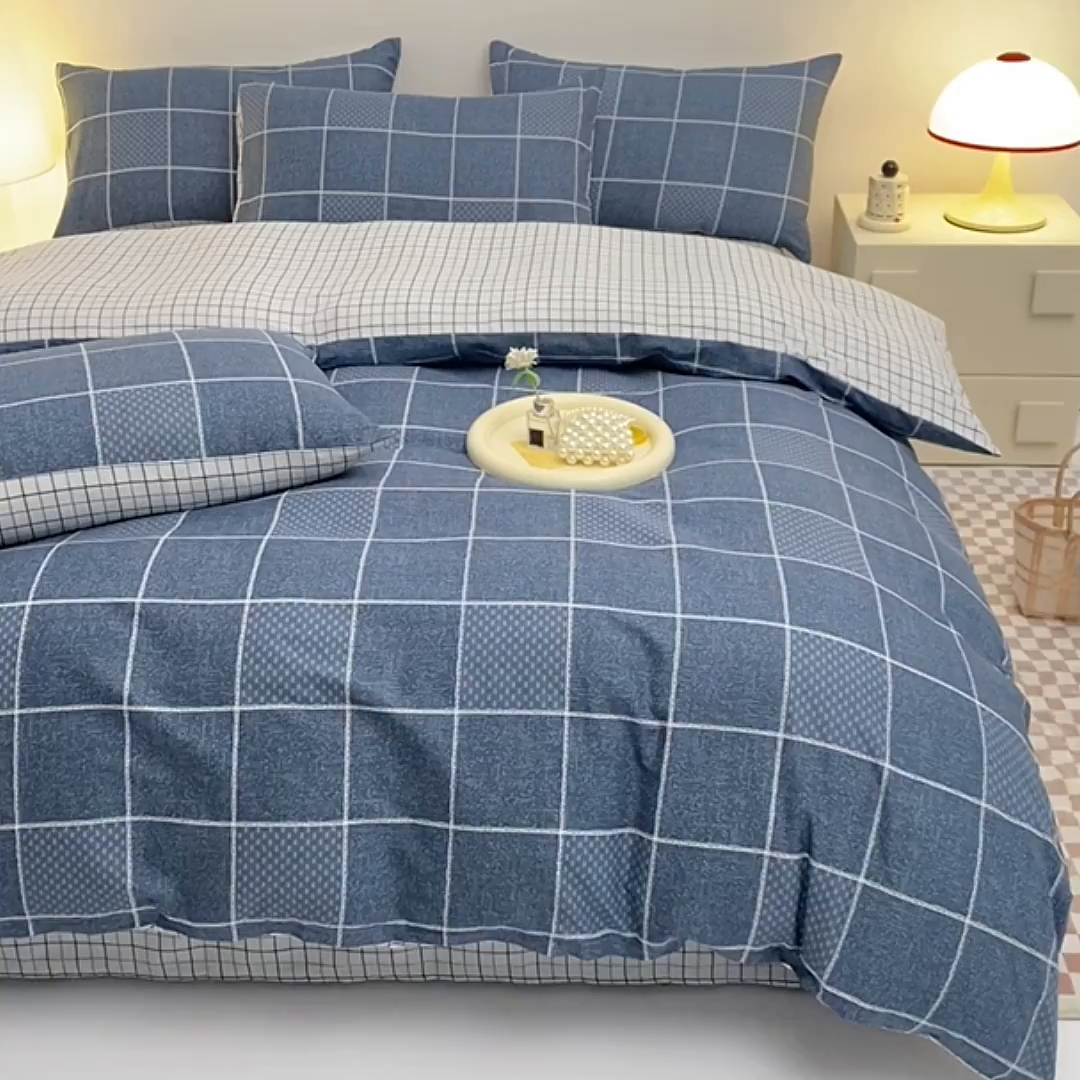 91家纺网 家纺一手货源 找家纺 宇彬家纺 2026直播新款13070全棉纯棉印花单双人被套喷气小清新简约热款学生被罩 格调