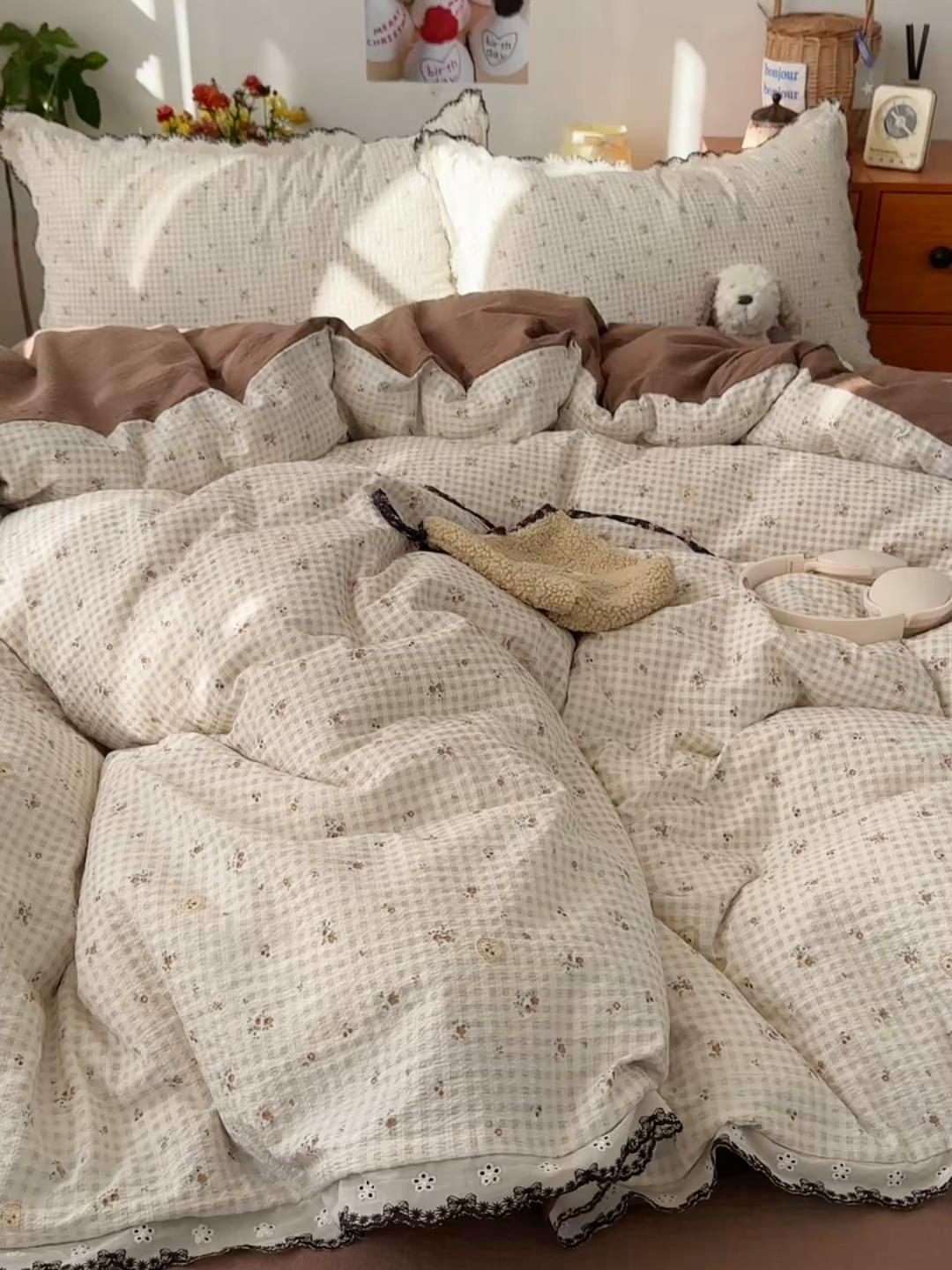 91家纺网 家纺一手货源 找家纺 顾里家纺 2026新款法式复古花边三层纱四件套（会员-2元） 格子樱桃