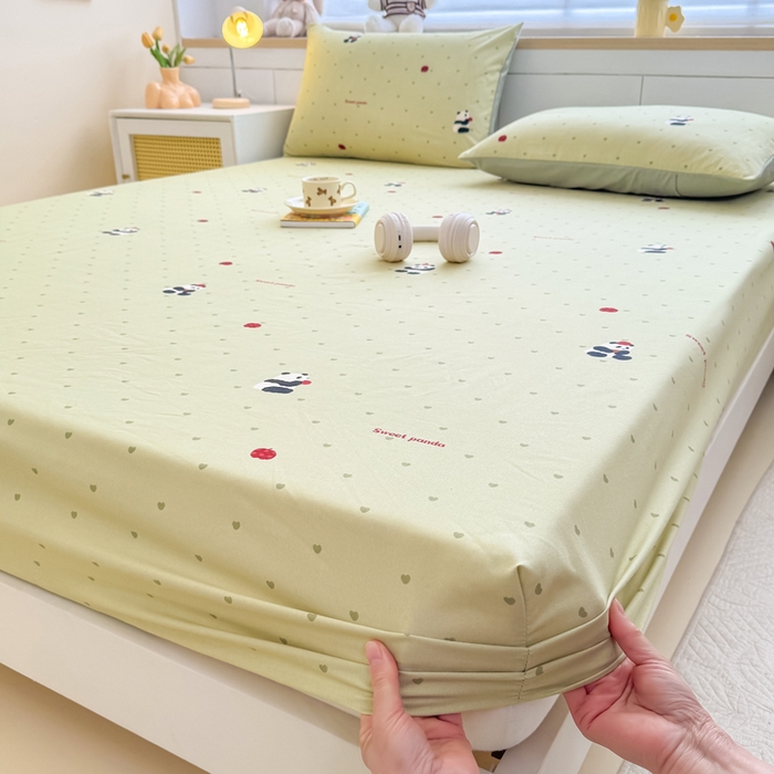 91家纺网 家纺一手货源 找家纺 爱多多家居 2026新款针织棉双层纱床笠 床笠三件套  床笠-熊猫绿