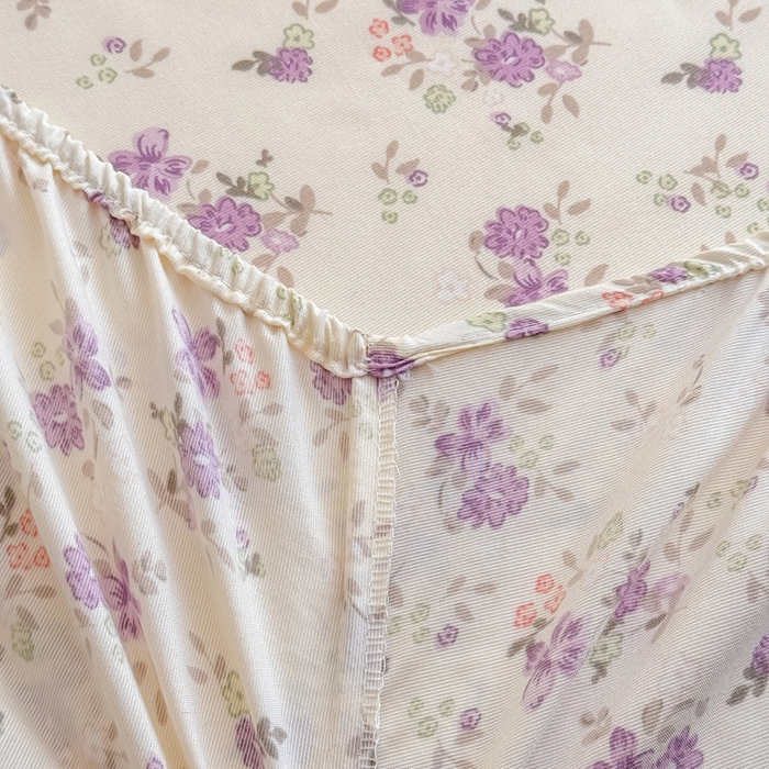 91家纺网 家纺一手货源 找家纺 爱多多家居 2026新款针织棉双层纱床笠 床笠三件套  床笠-紫韵